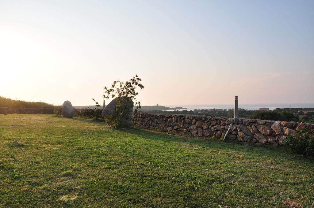 Stazzo La Foci Soluzioni Vista Mare Villa Aglientu Luaran gambar